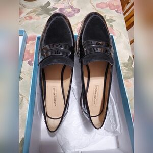 ANTONIO MELANI Sleek Black Patent Loafers